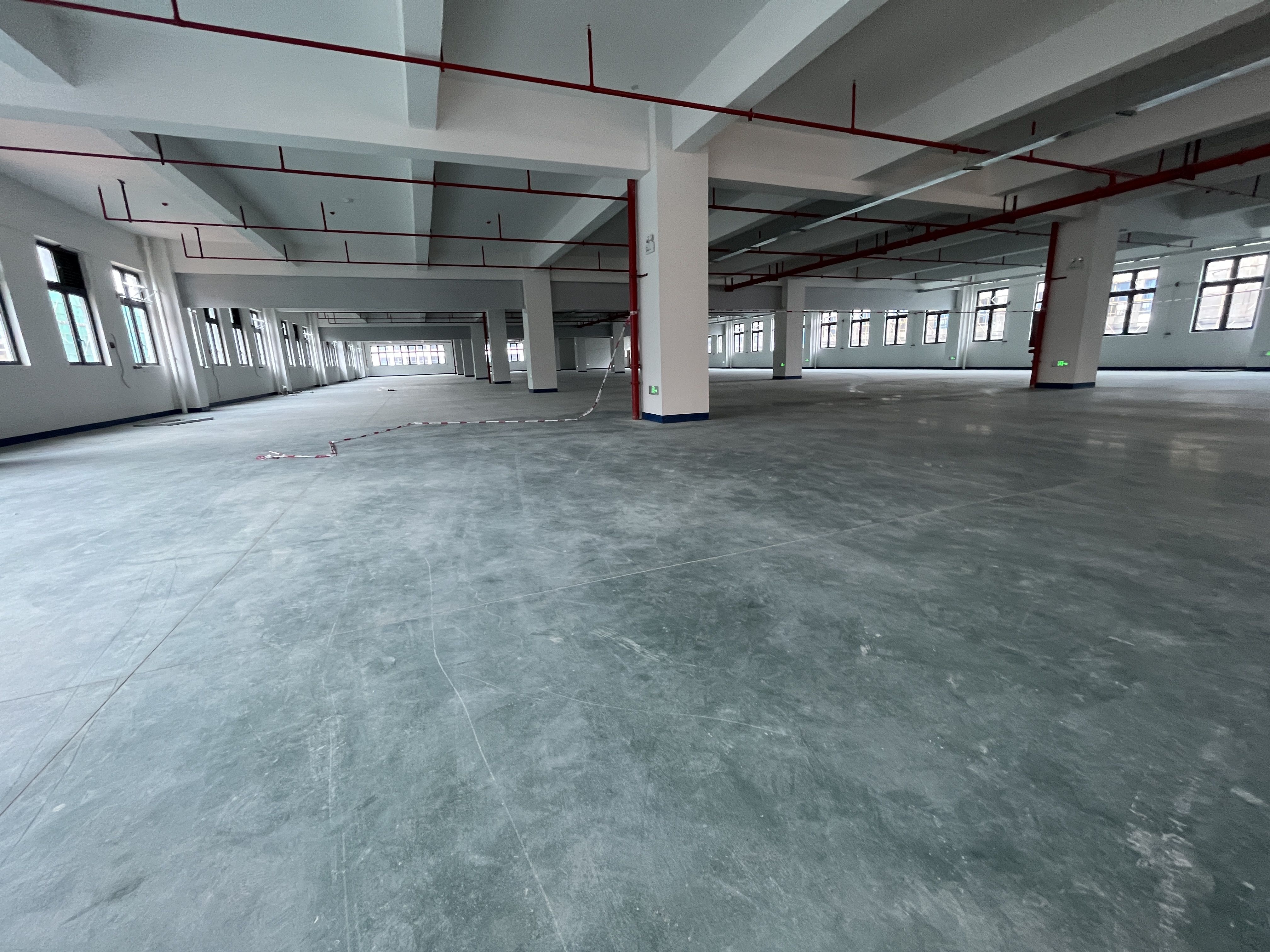 車間地坪起砂起灰如何處理？快速修補(bǔ)方法